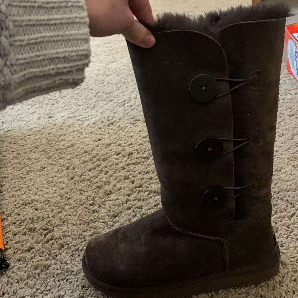Button ugh boots
